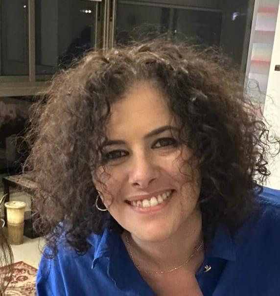 Mme Rebecca Wehbe